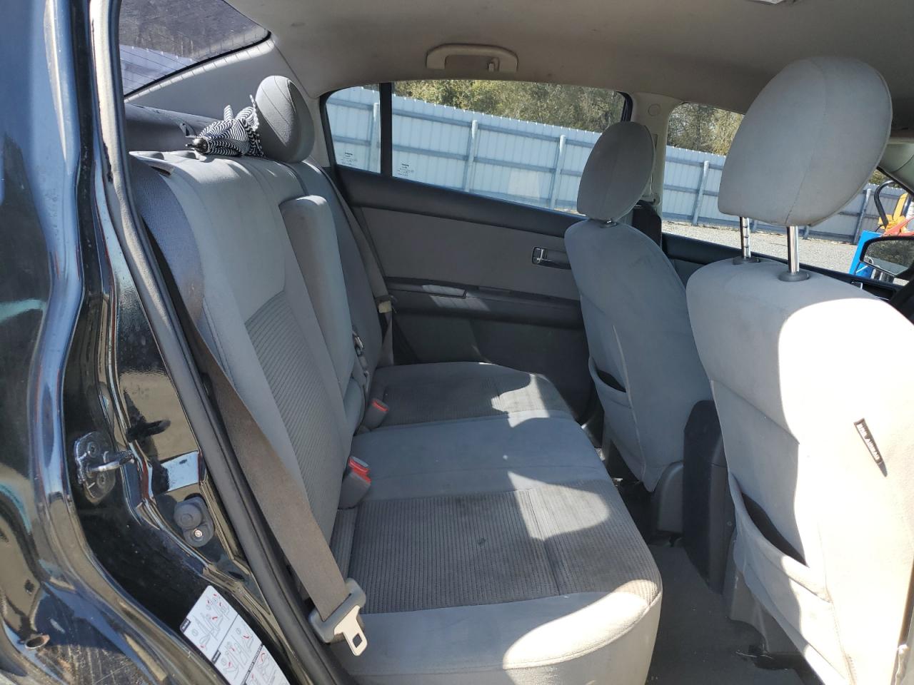 2010 Nissan Sentra - Image 10