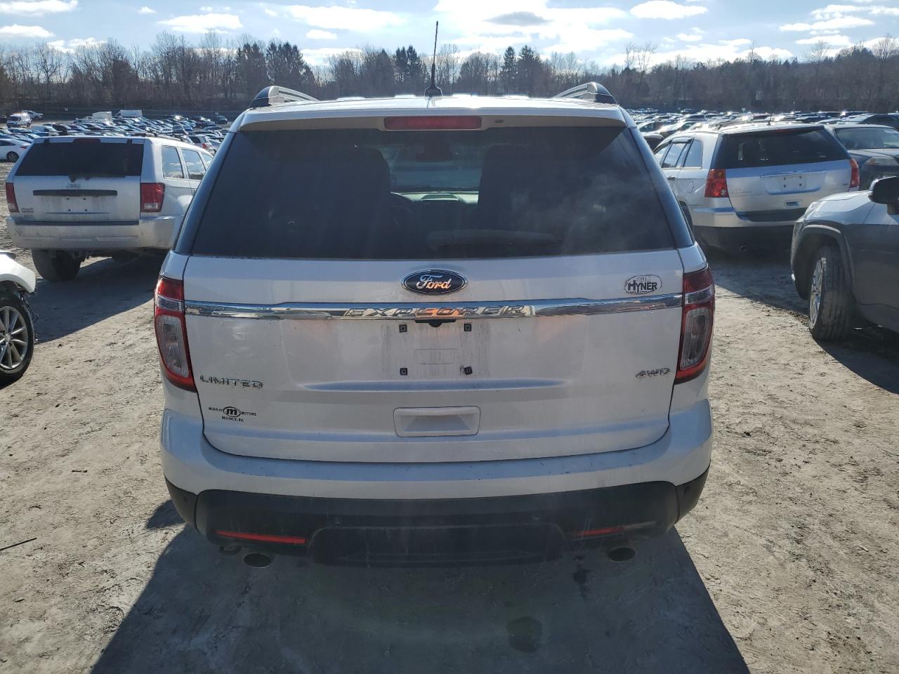 2011 Ford Explorer - Image 6