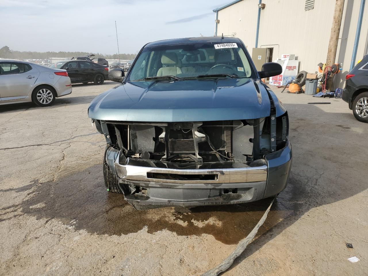 2009 Chevrolet Silverado - Image 5
