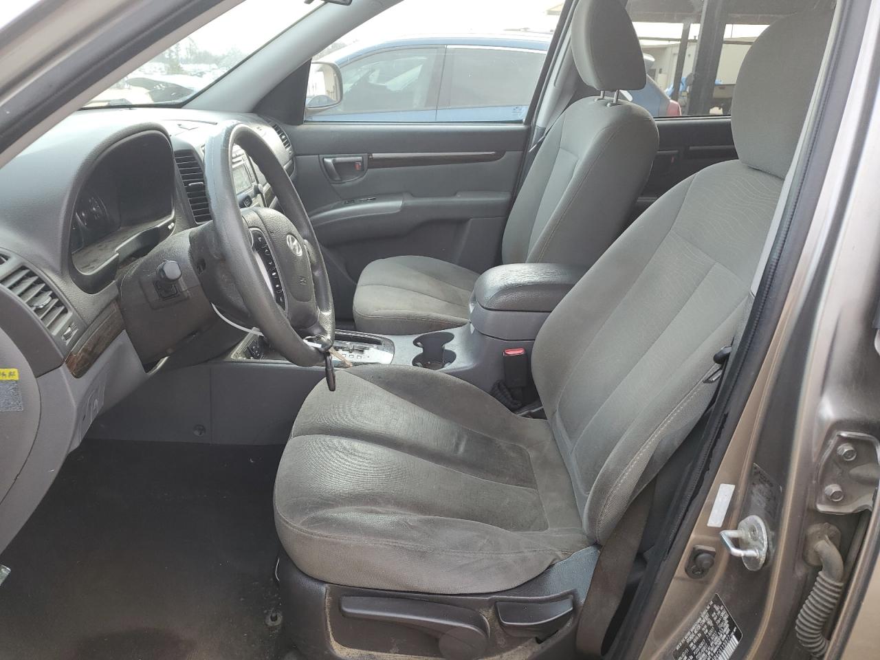 2012 Hyundai Santa Fe - Image 7
