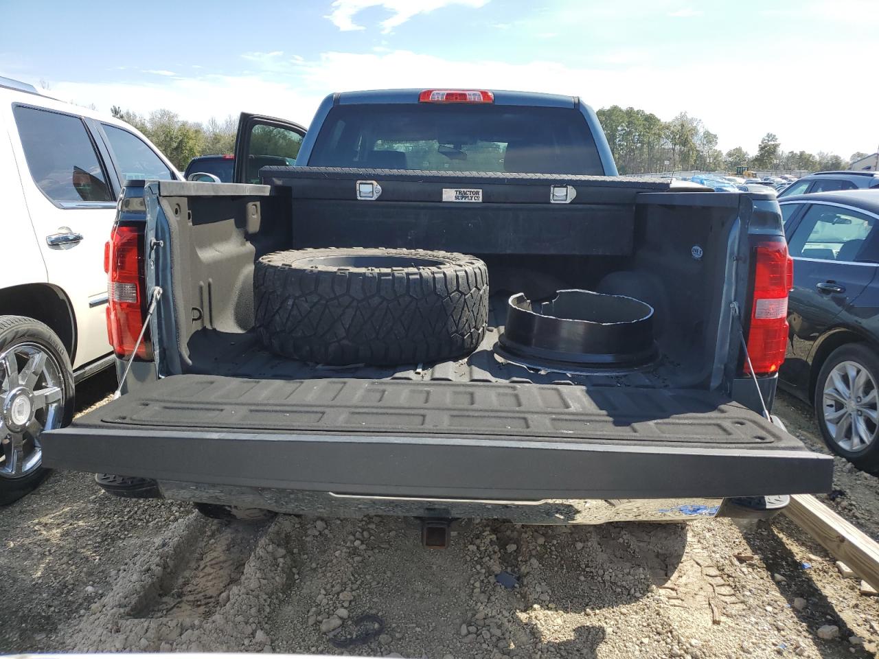 2014 GMC Sierra - Image 6