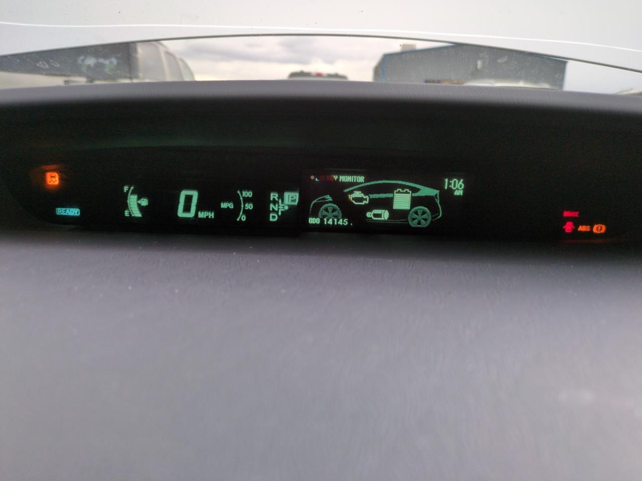 2010 Toyota Prius - Image 9