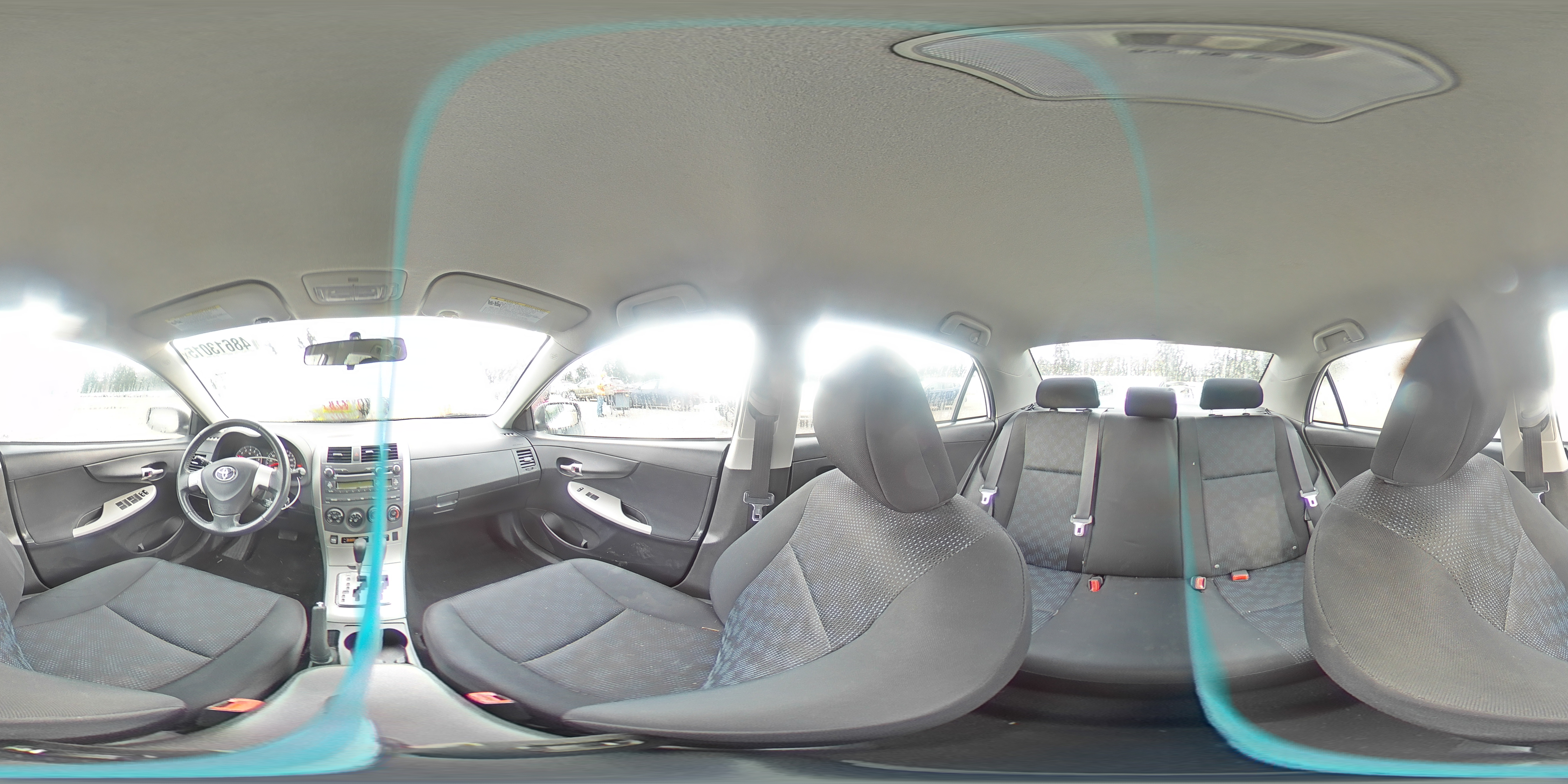 2010 Toyota Corolla - Image 12