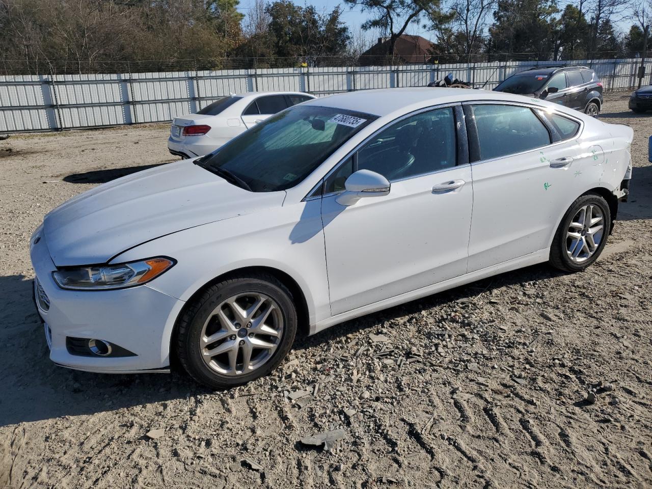 2015 Ford Fusion - Image 1