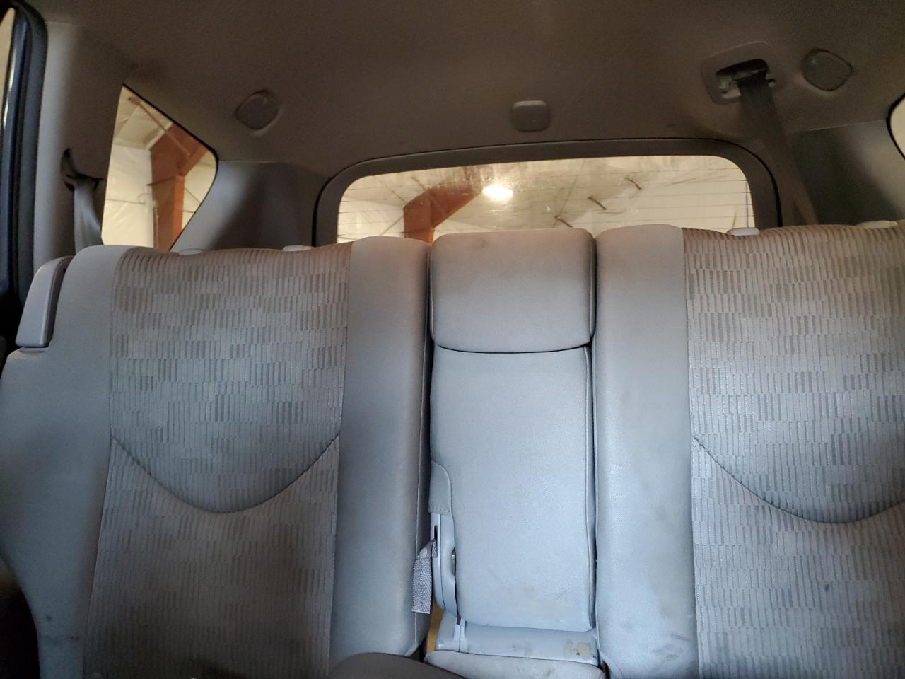 2012 Toyota RAV 4 - Image 10