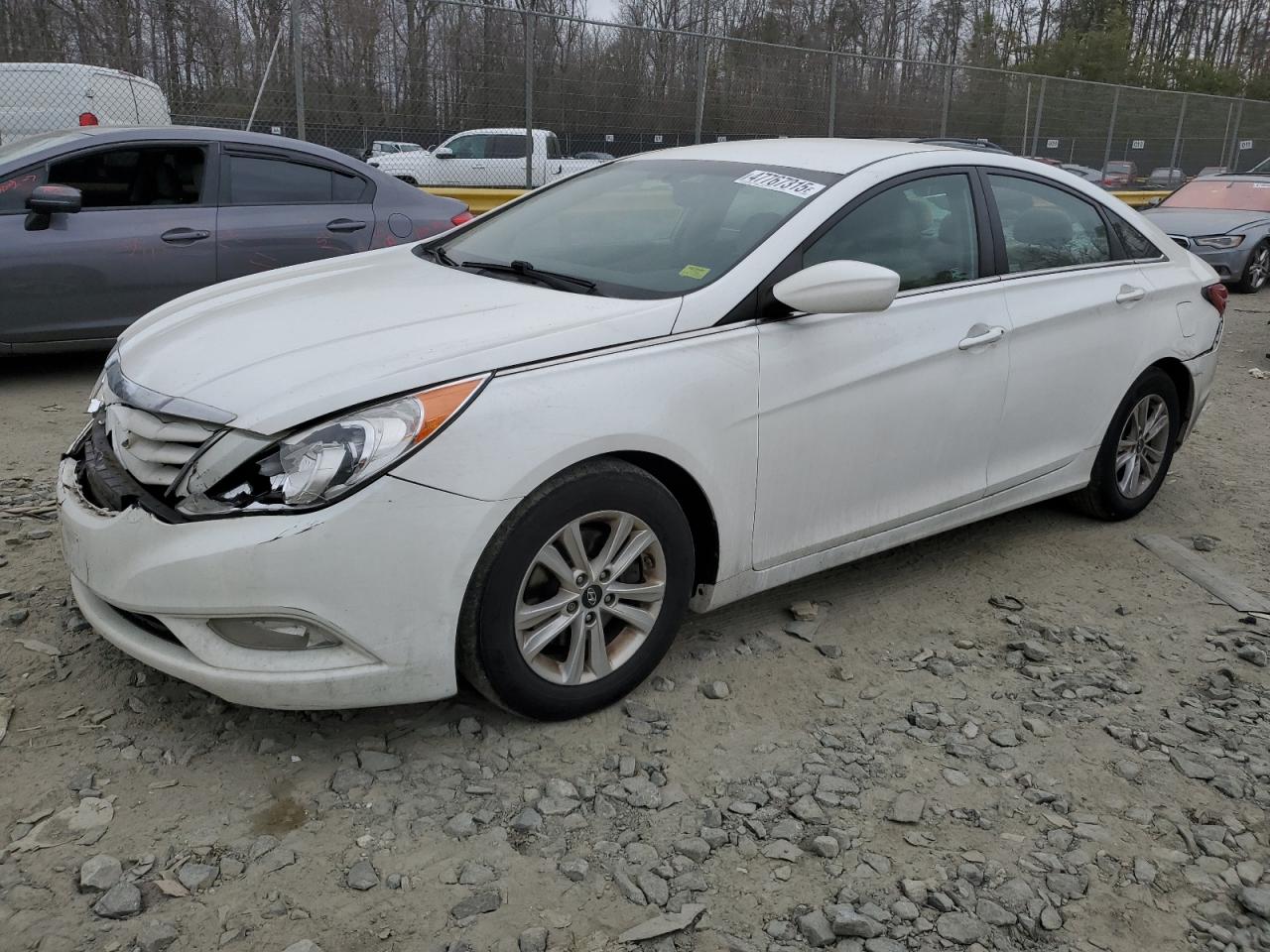 2013 Hyundai Sonata - Image 1