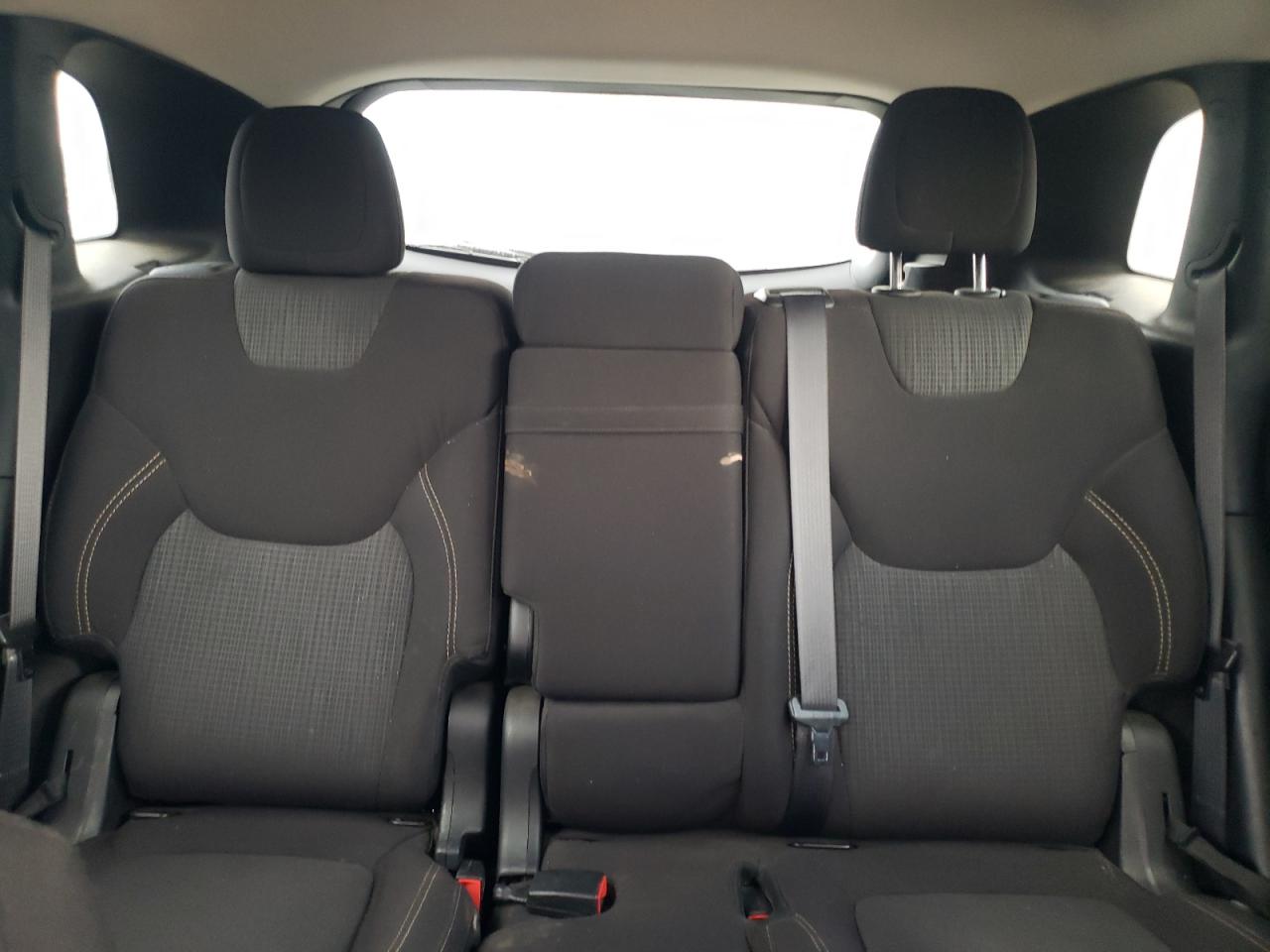 2016 Jeep Grand Cherokee - Image 10