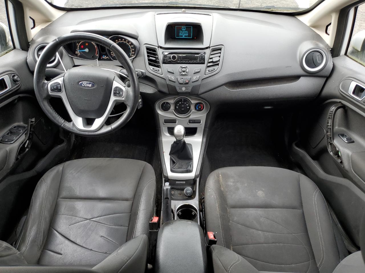 2014 Ford Fiesta - Image 8
