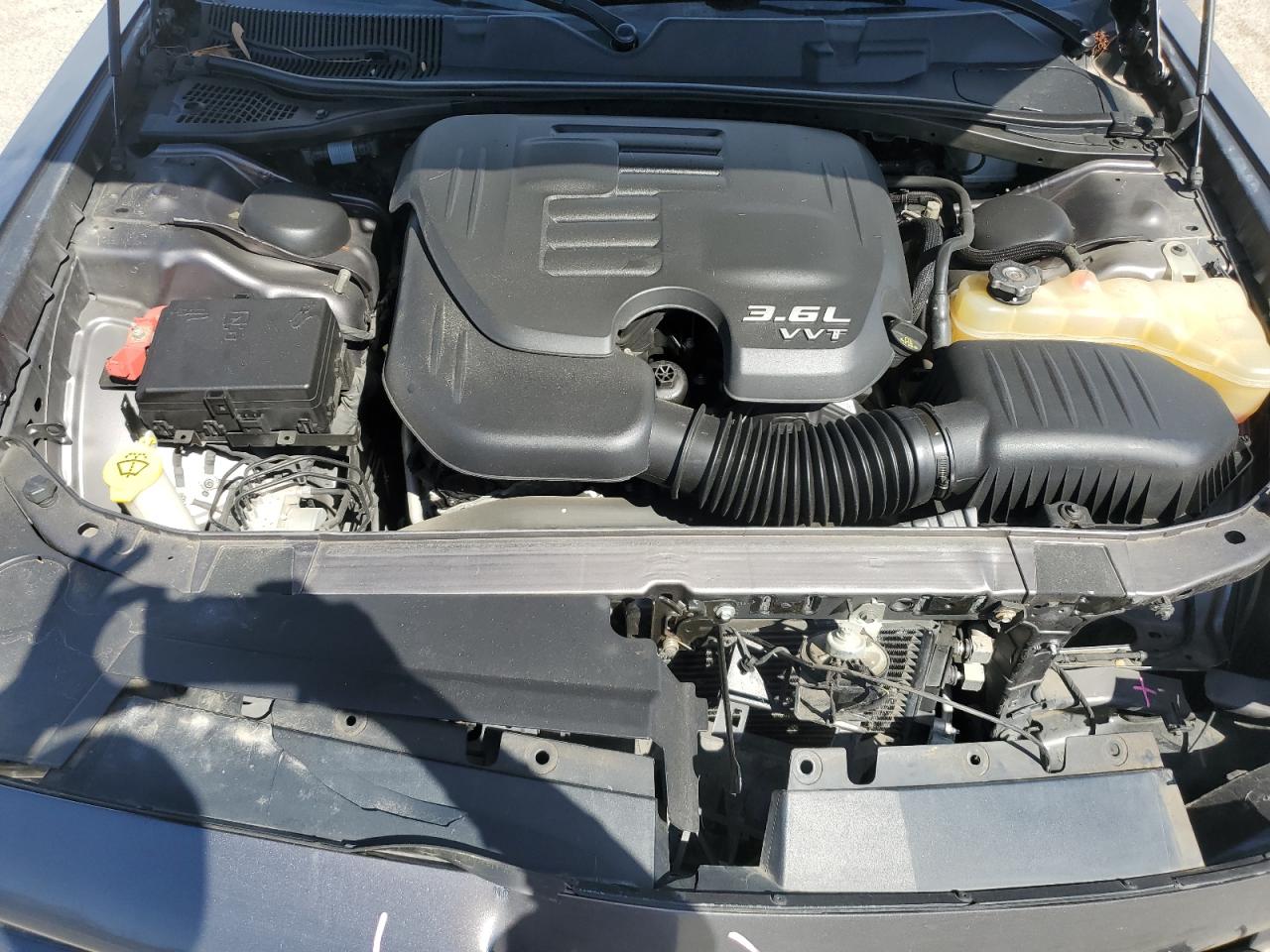2016 Dodge Challenger - Image 11
