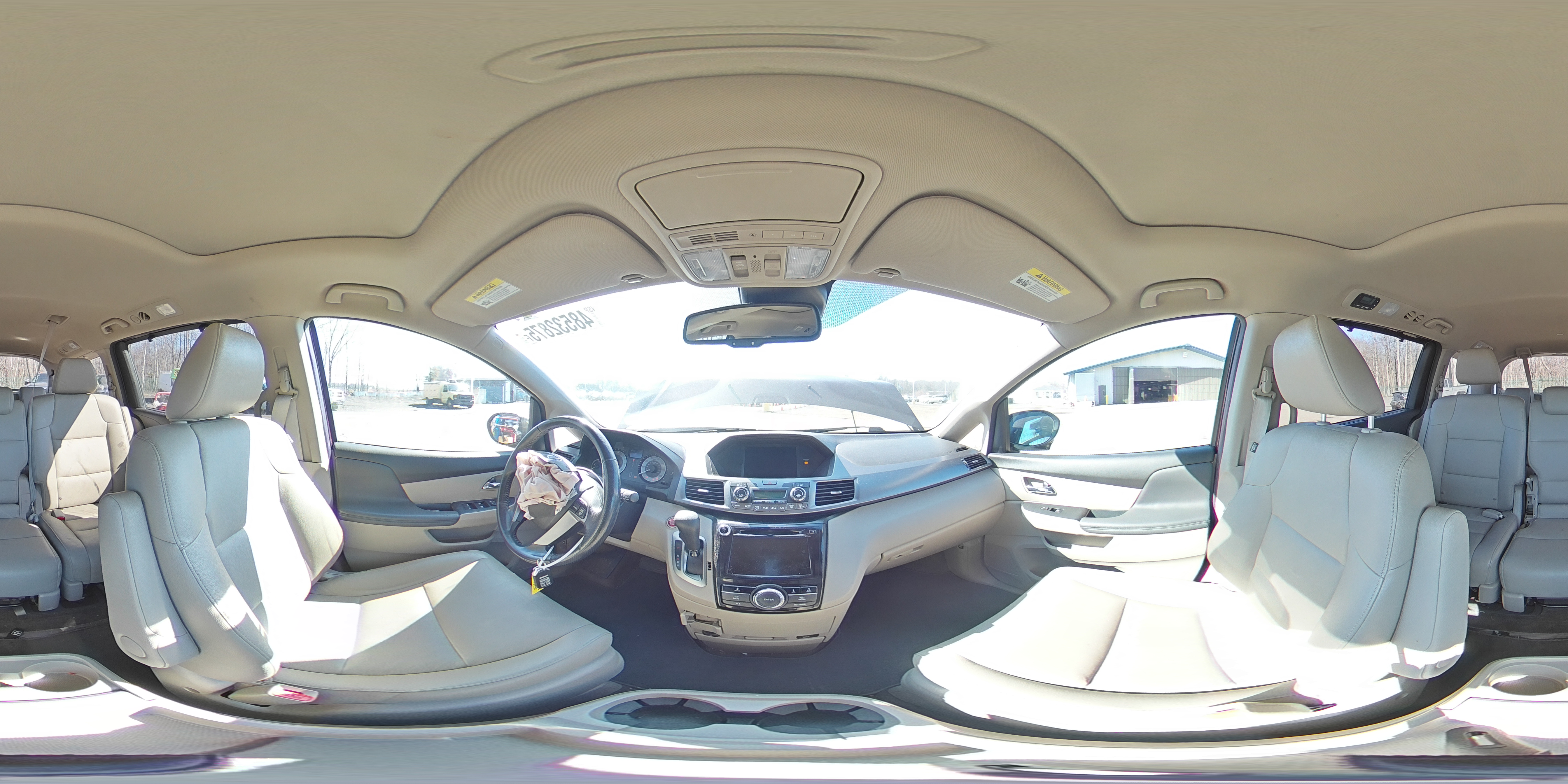 2014 Honda Odyssey - Image 13