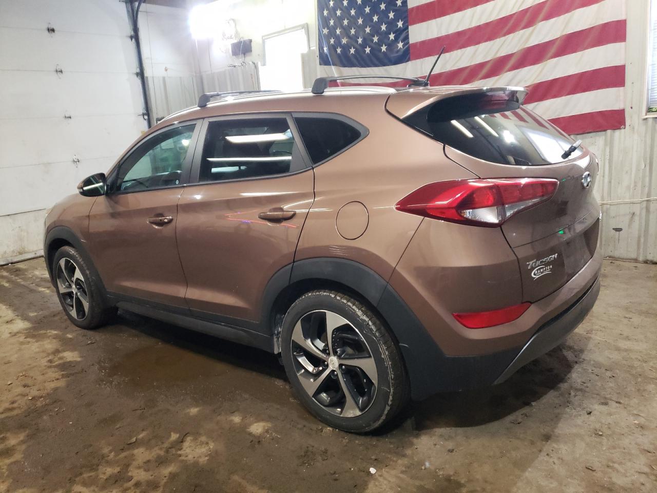 2016 Hyundai Tucson - Image 2