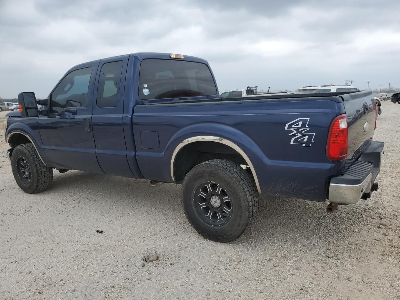 2012 Ford F250 - Image 2
