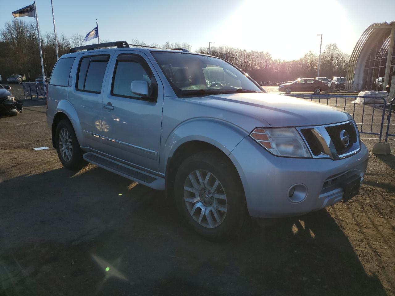 2010 Nissan Pathfinder - Image 4