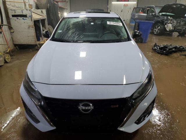  NISSAN ALTIMA 2024 Silver