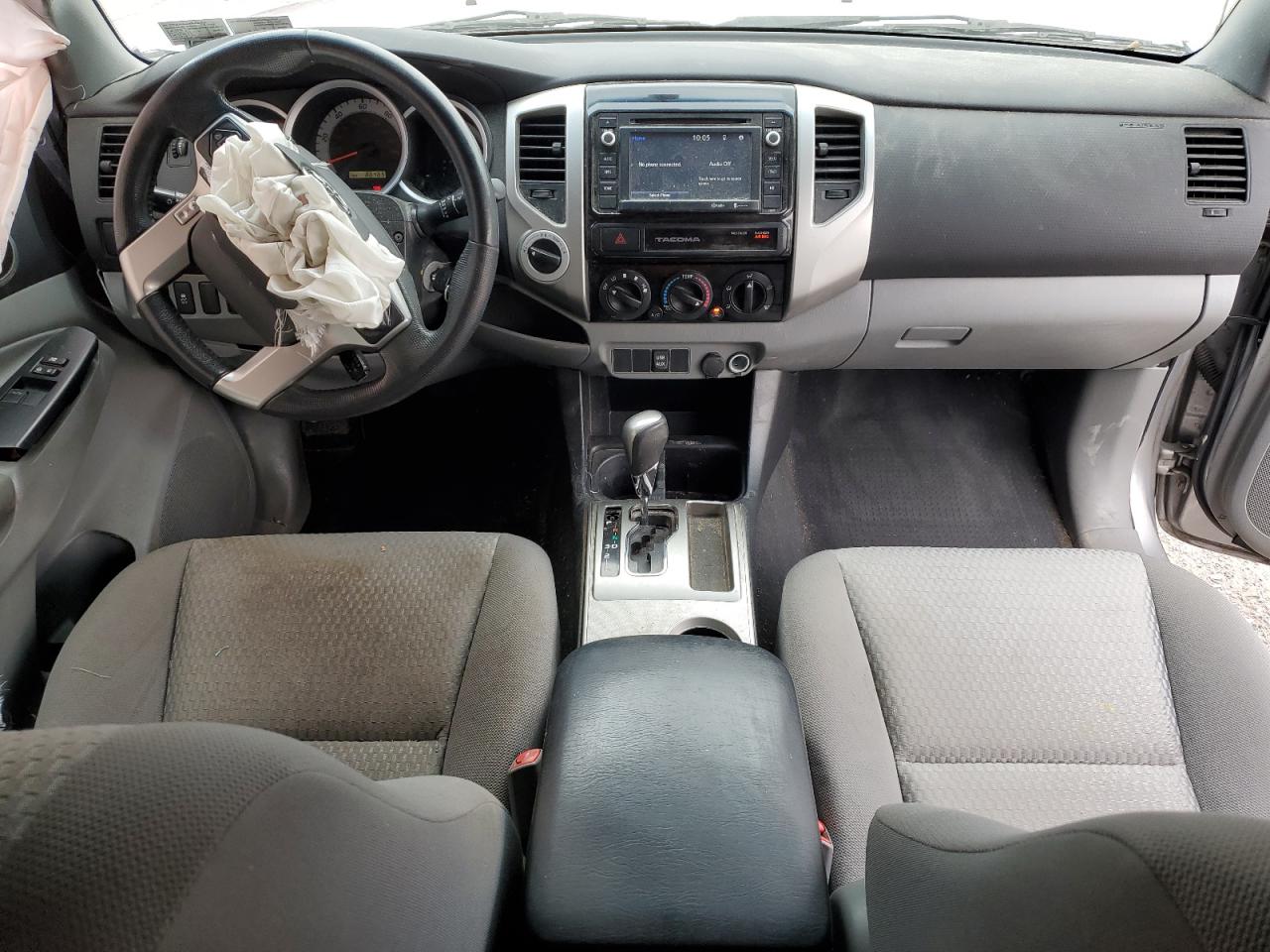 2015 Toyota Tacoma - Image 8