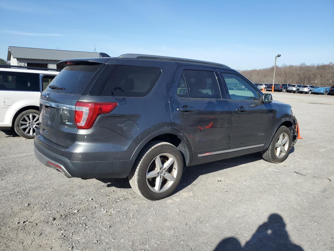 1FM5K8DHXHGC01868 FORD EXPLORER 2017
