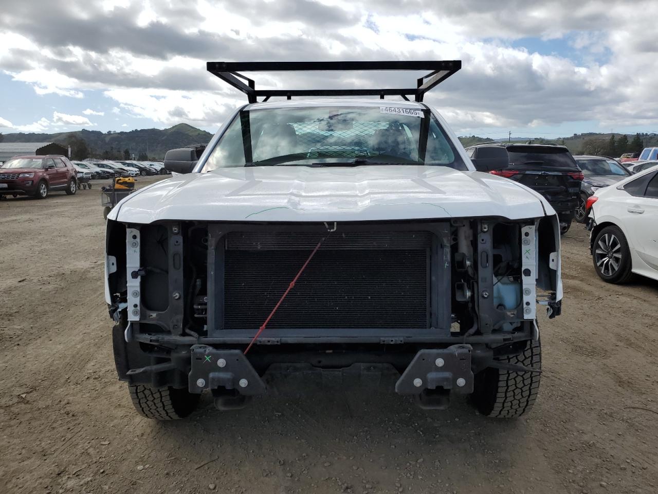 2014 Chevrolet Silverado - Image 5