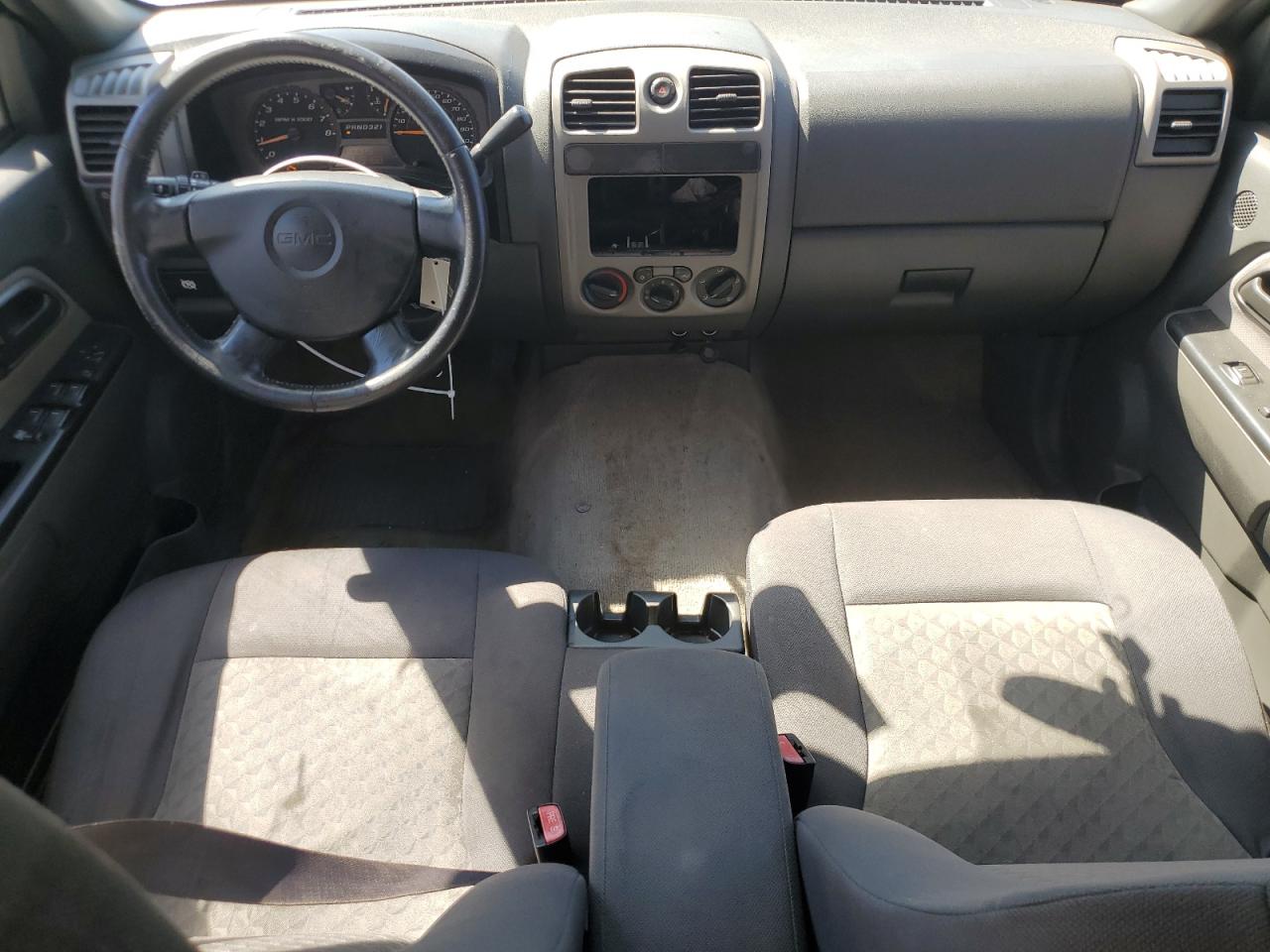2004 GMC Canyon - Image 8