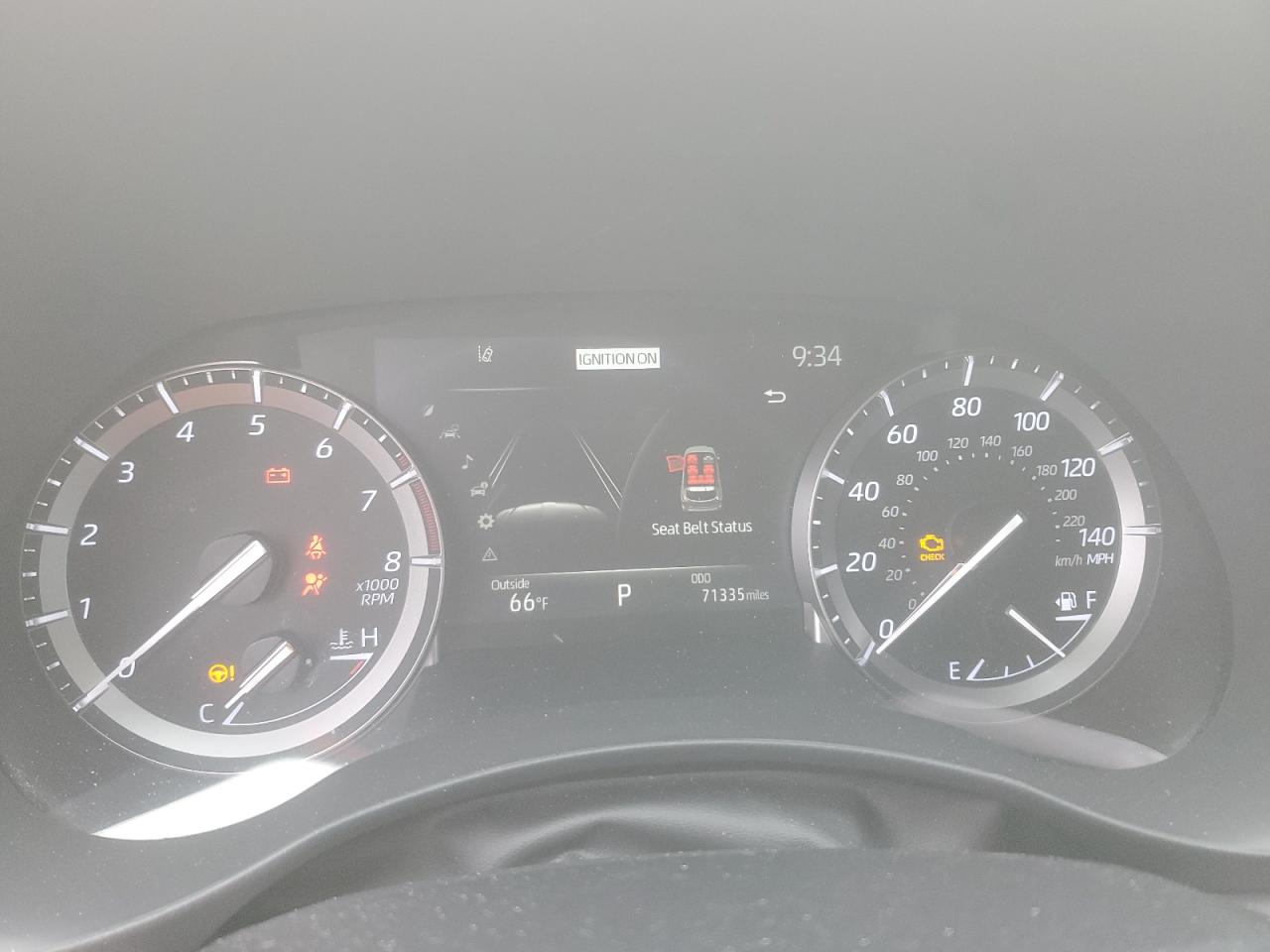 2021 Toyota Highlander - Image 9