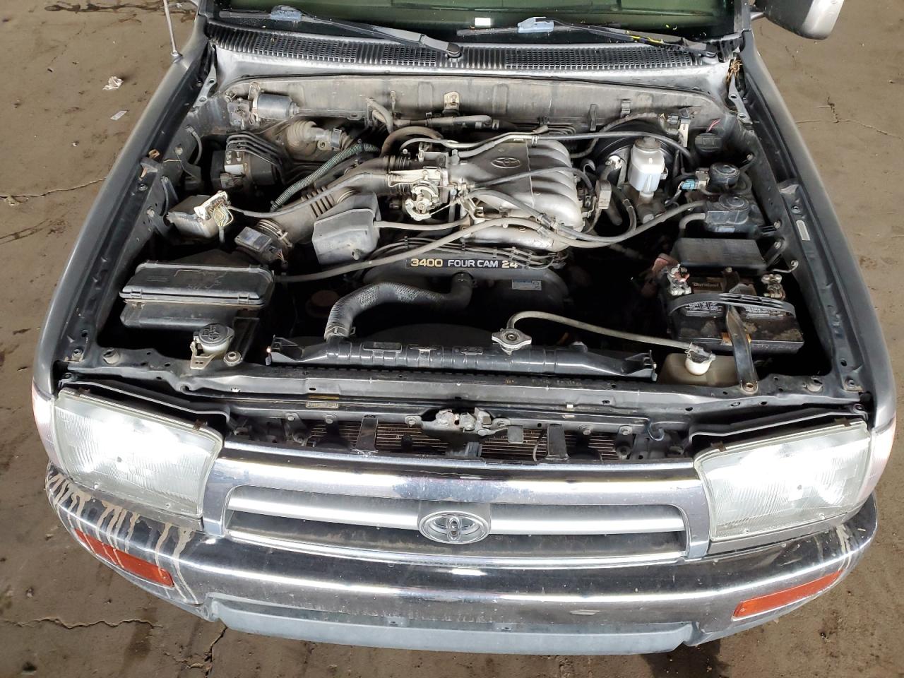 1998 Toyota 4Runner - Image 11