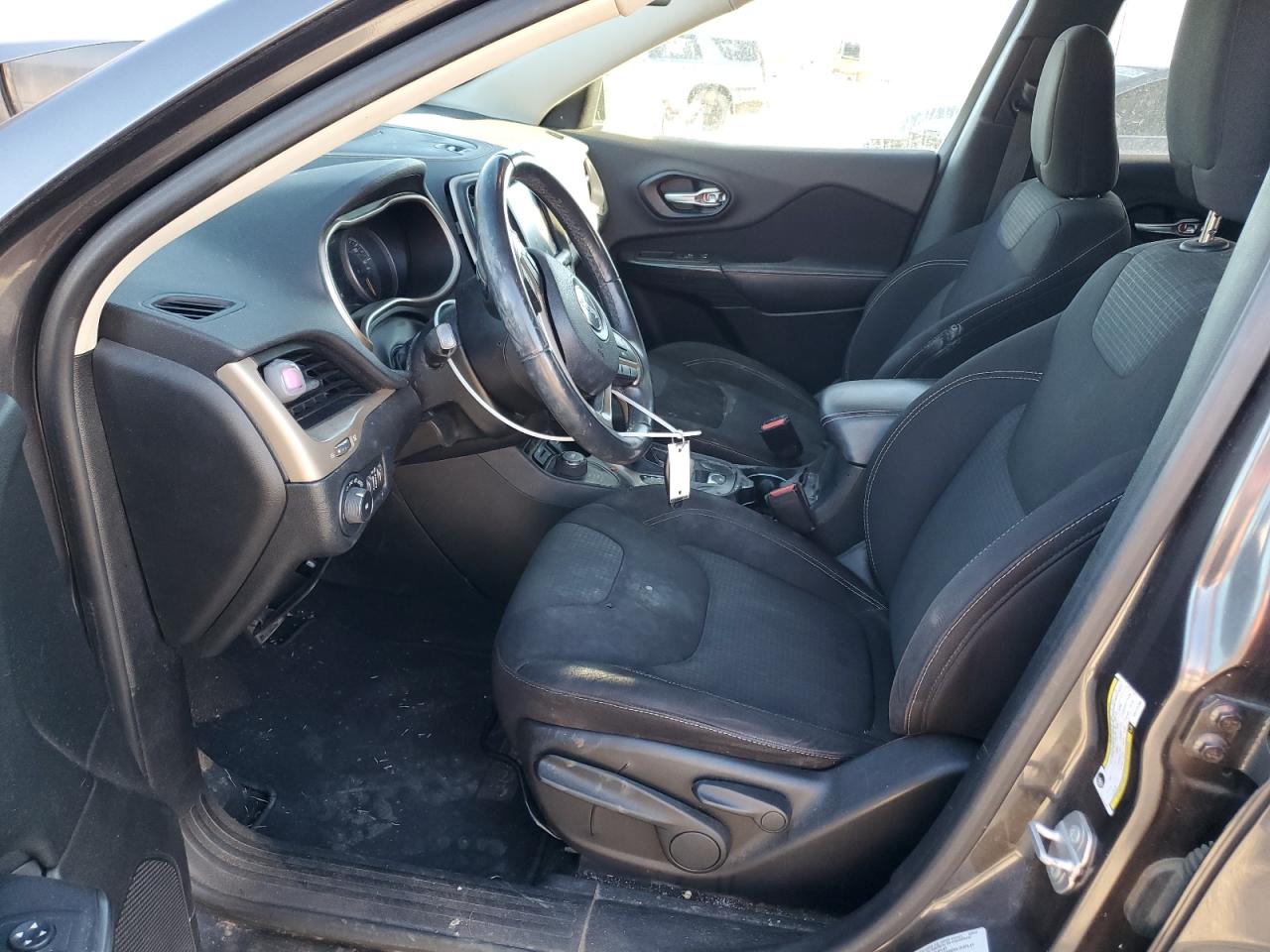 2016 Jeep Grand Cherokee - Image 7