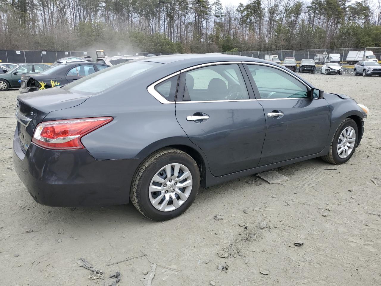 2013 Nissan Altima - Image 3