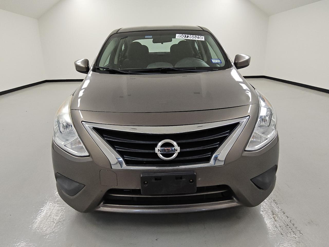 2016 Nissan Versa S продається в Houston, TX - Normal Wear