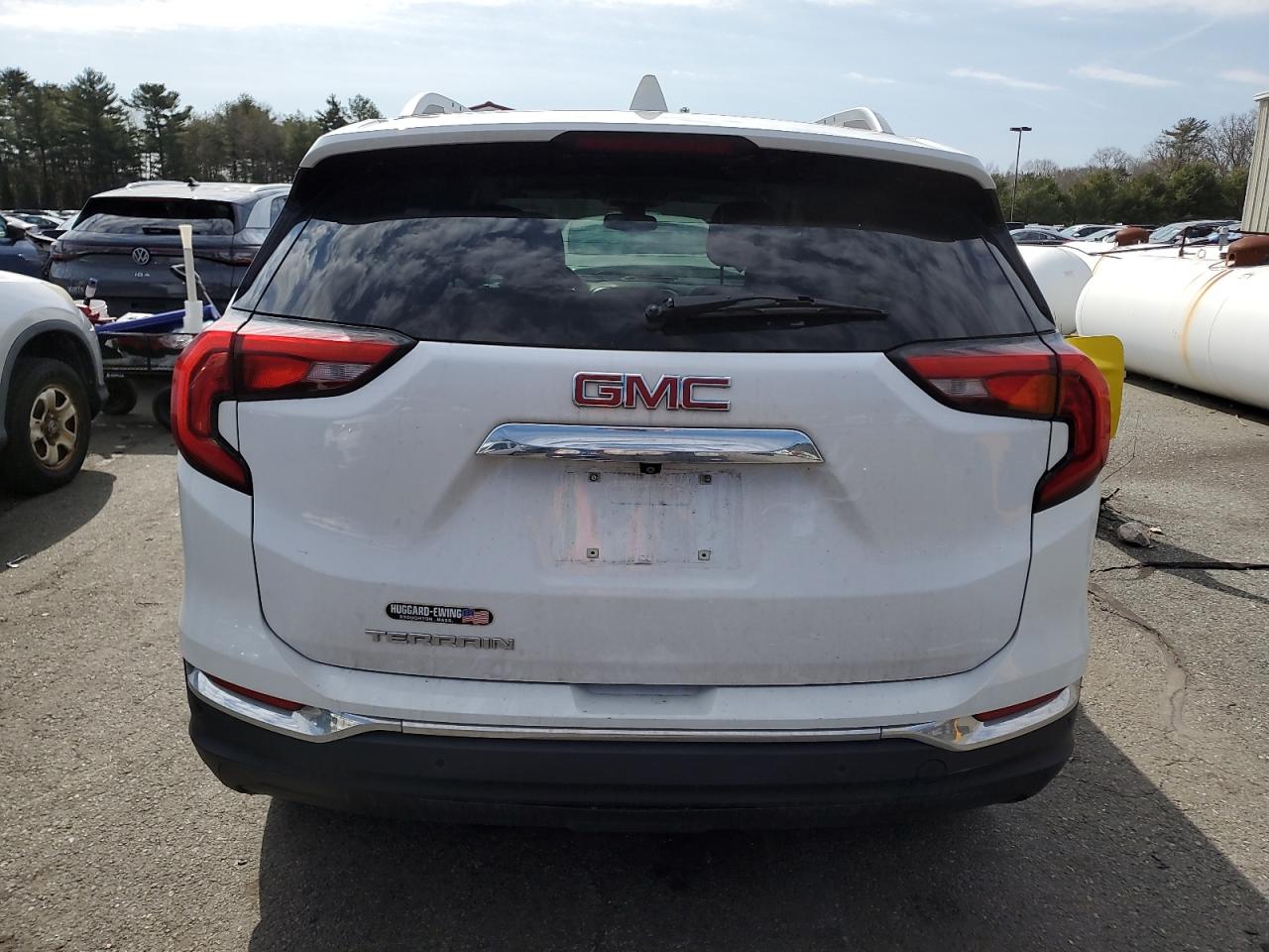 2019 GMC Terrain - Image 6