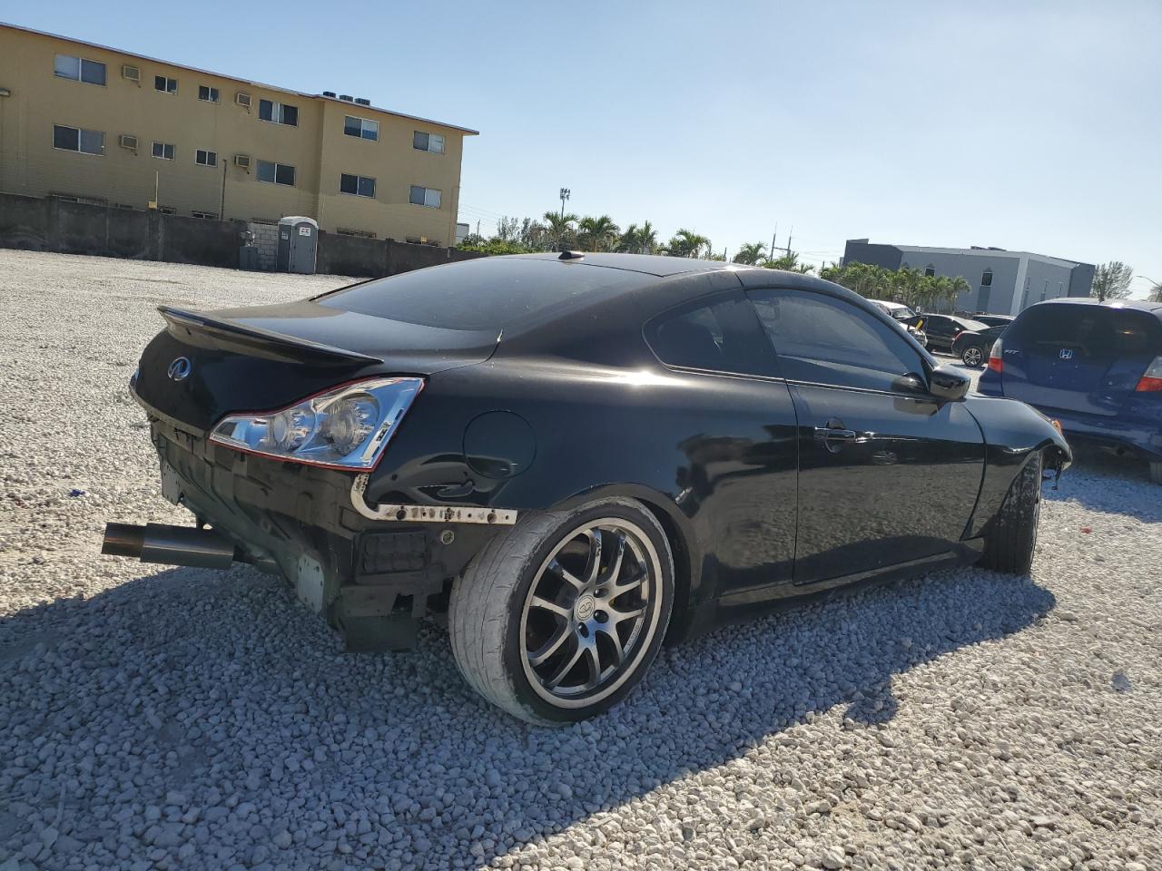 2009 Infiniti G - Image 3