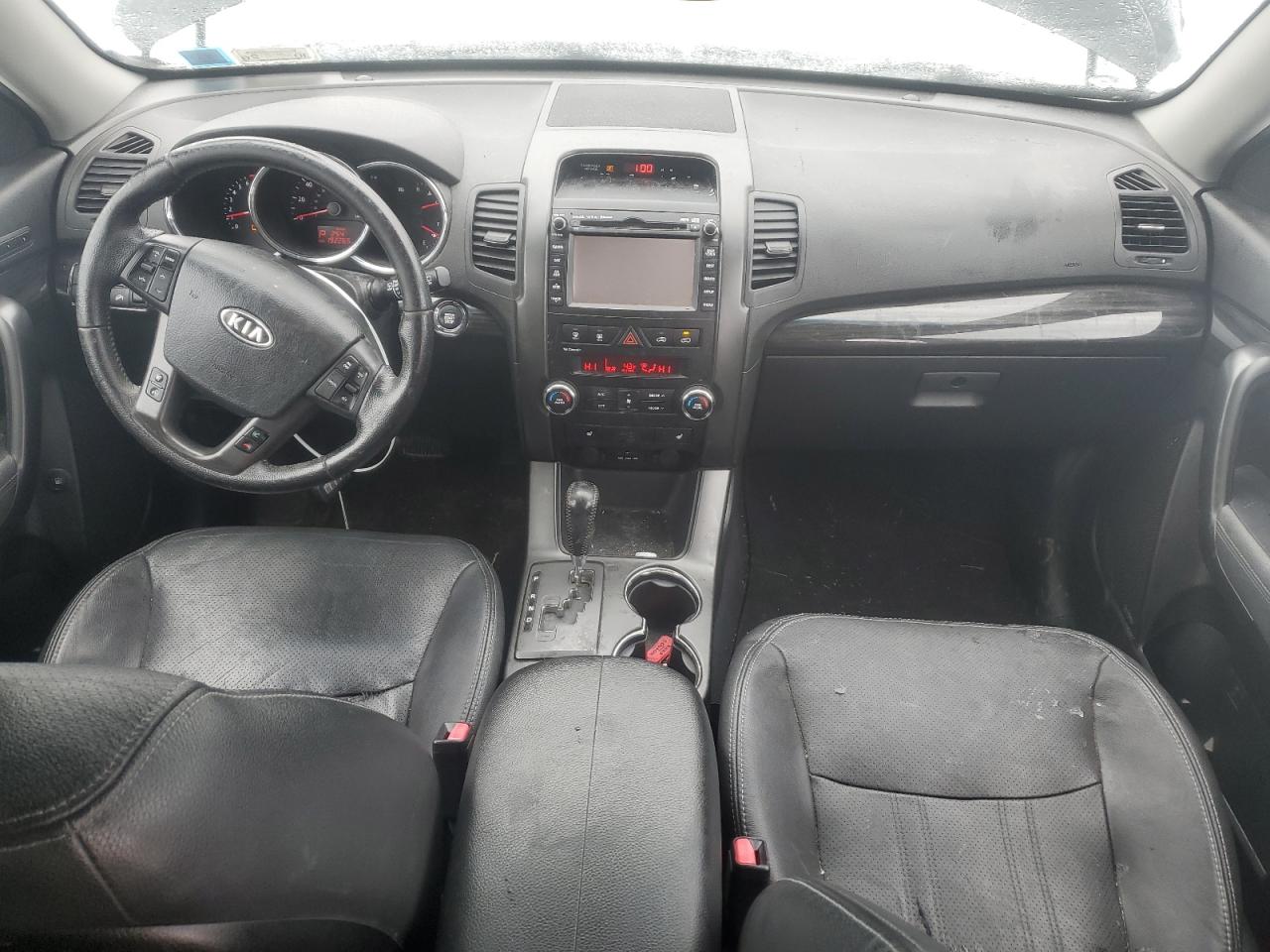 2022 Kia Sorento - Image 8