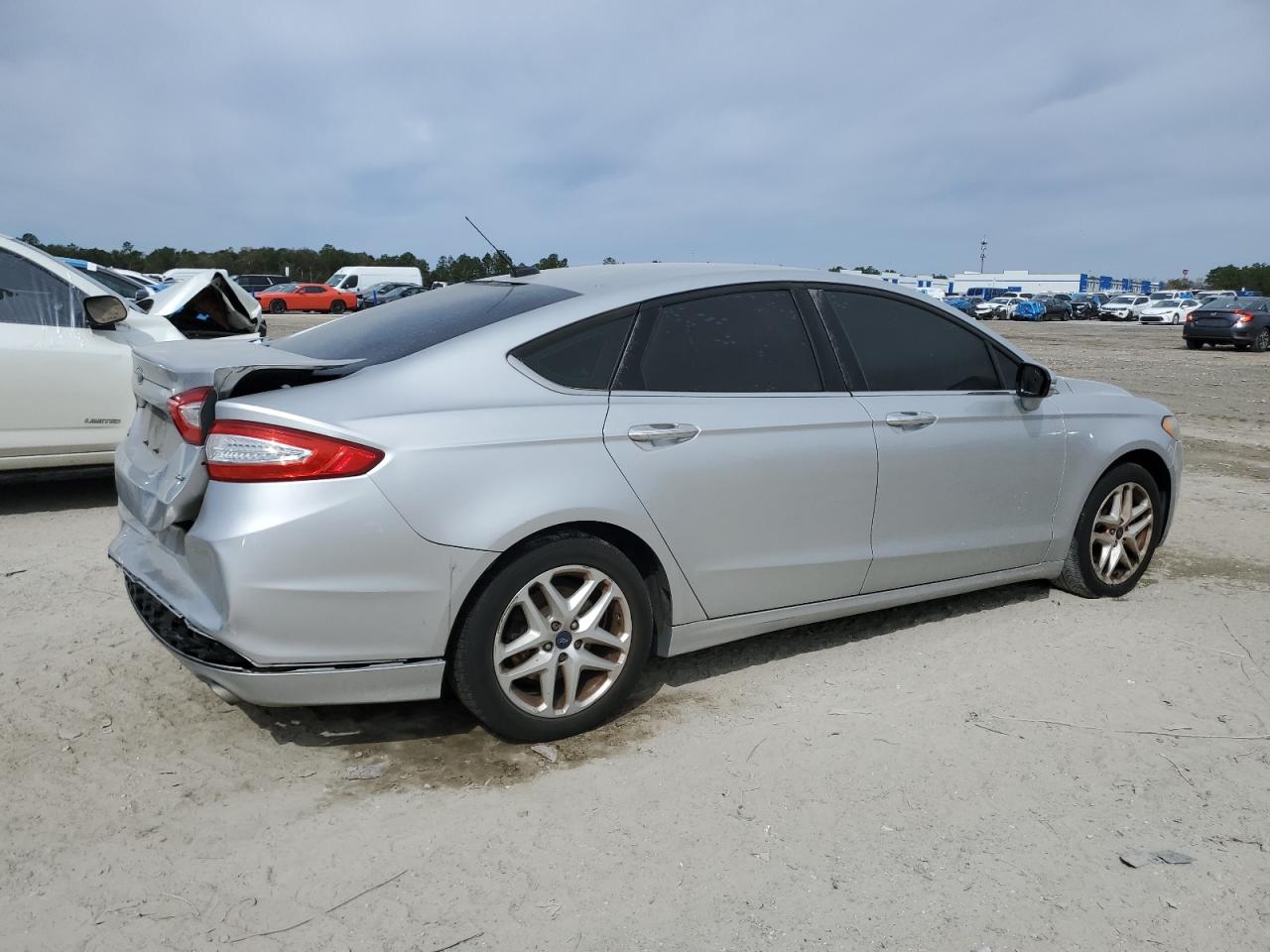 2016 Ford Fusion - Image 3