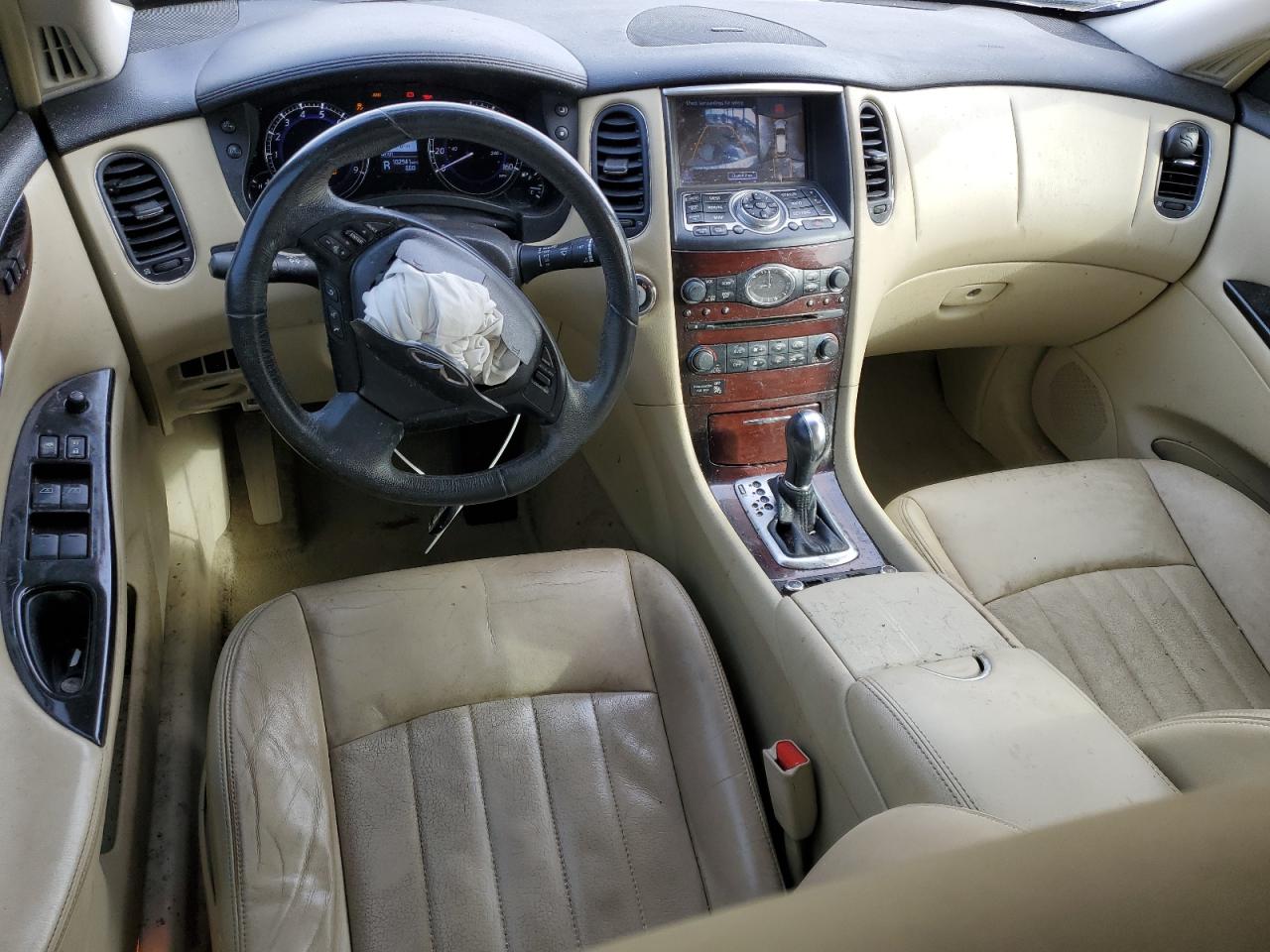 2016 Infiniti QX50 - Image 8