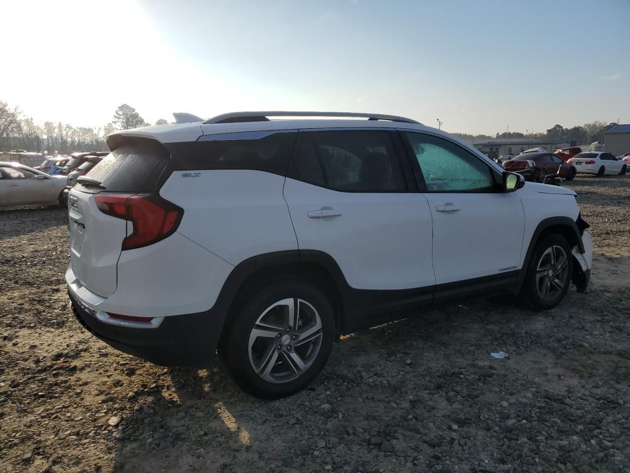 2020 GMC Terrain - Image 3