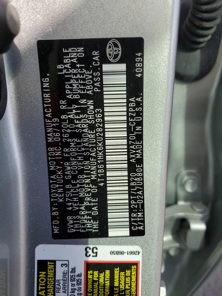 2019 Toyota Camry - Image 13