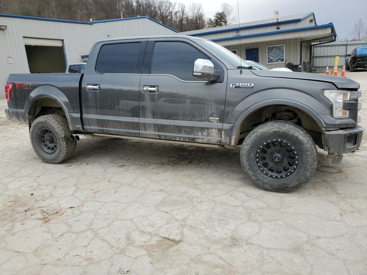2015 Ford F-150 - Image 4