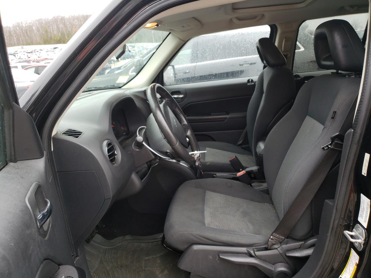 2009 Jeep Liberty (Patriot) - Image 7