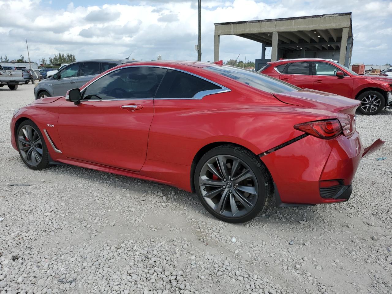 2018 Infiniti Q60 - Image 2