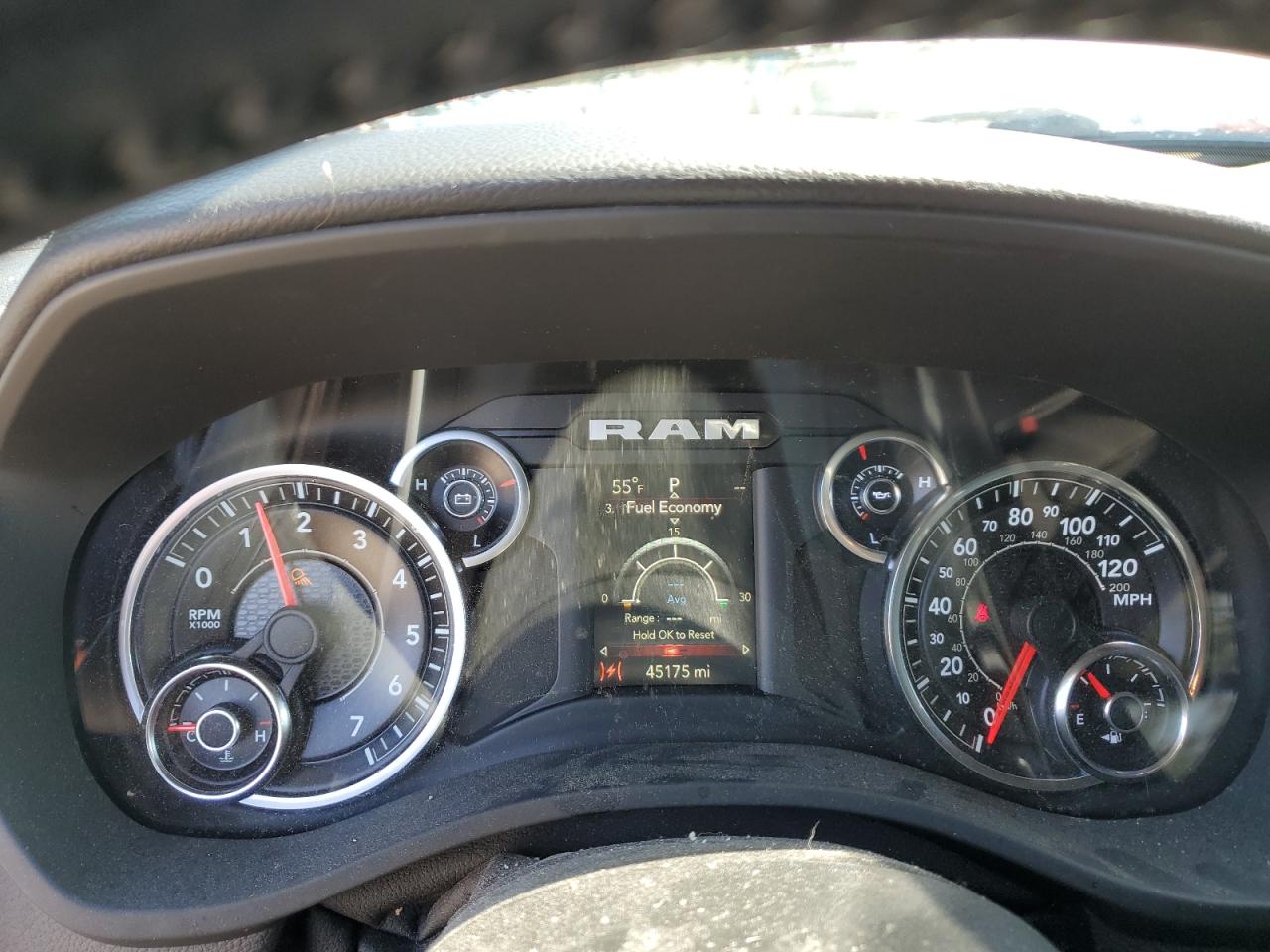2020 RAM 1500 - Image 9