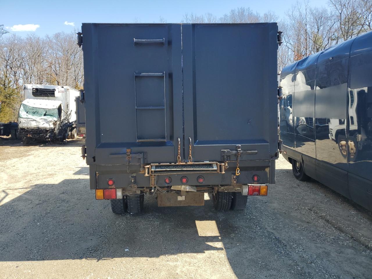 2015 Isuzu Npr Hd VIN: 54DC4W1B2FS802370 Lot: 48159595