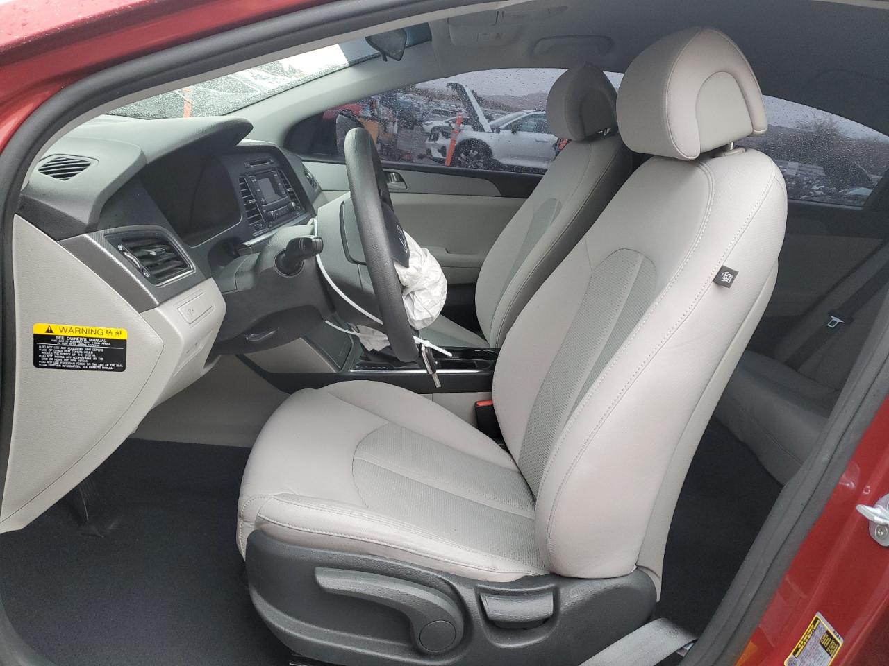 2015 Hyundai Sonata - Image 7