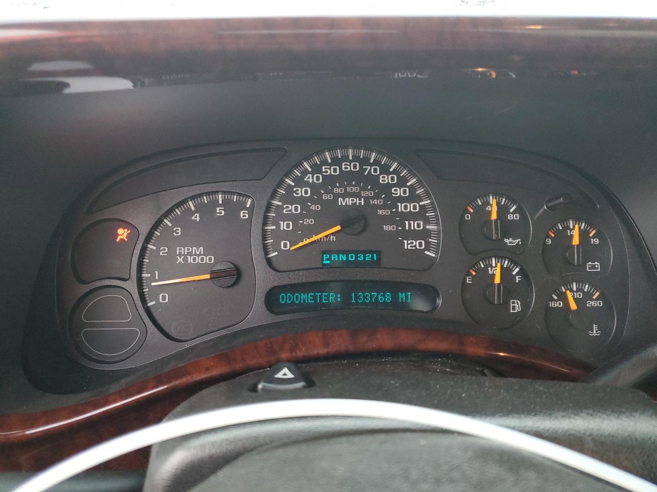 2005 Chevrolet Silverado - Image 9