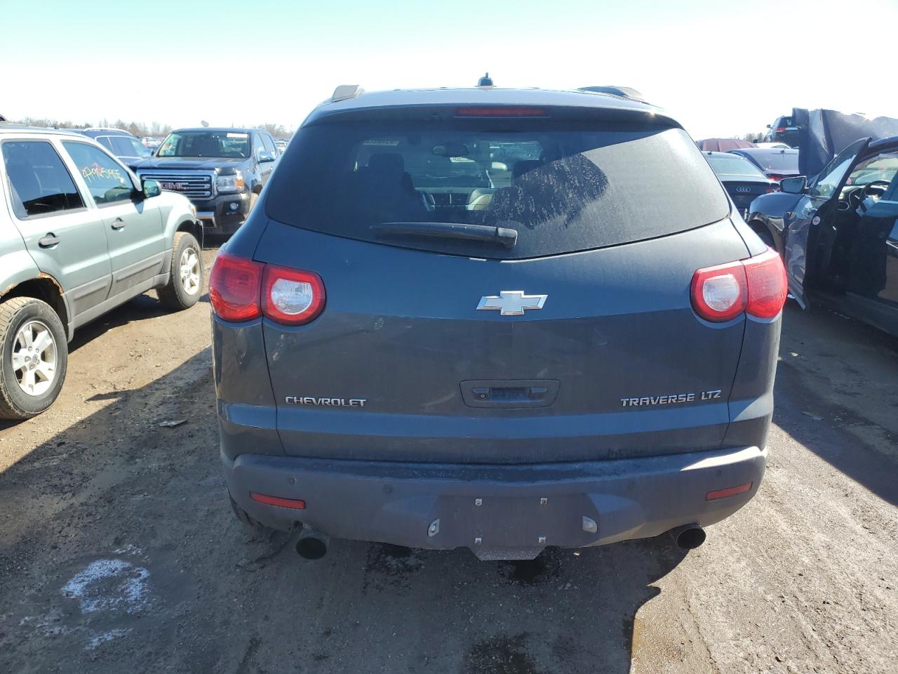 2009 Chevrolet Traverse - Image 6