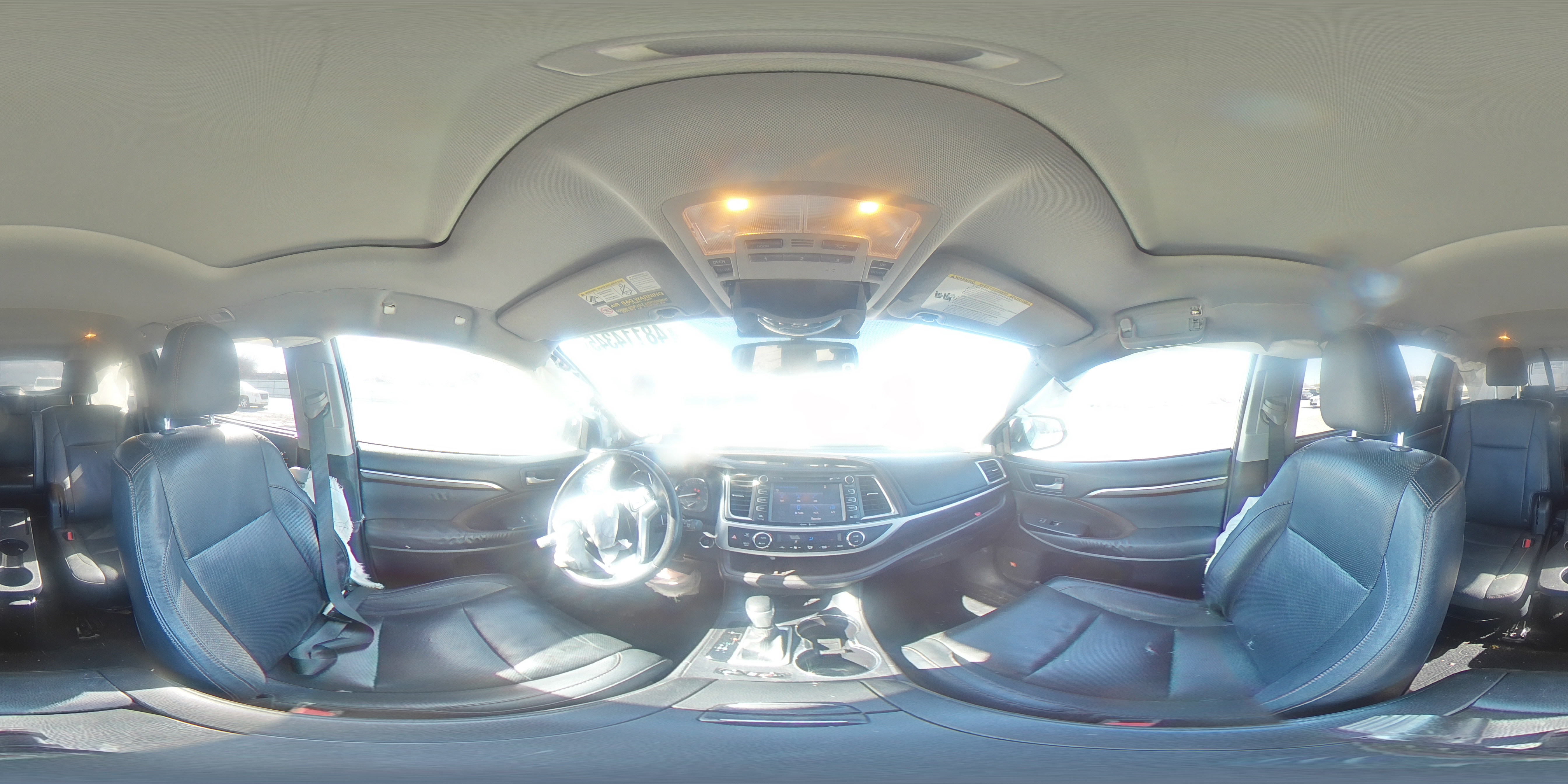 2014 Toyota Highlander - Image 14