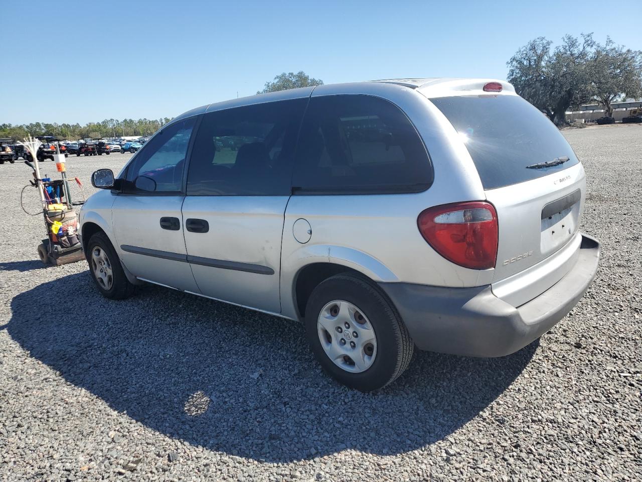 2002 Dodge Caravan - Image 2