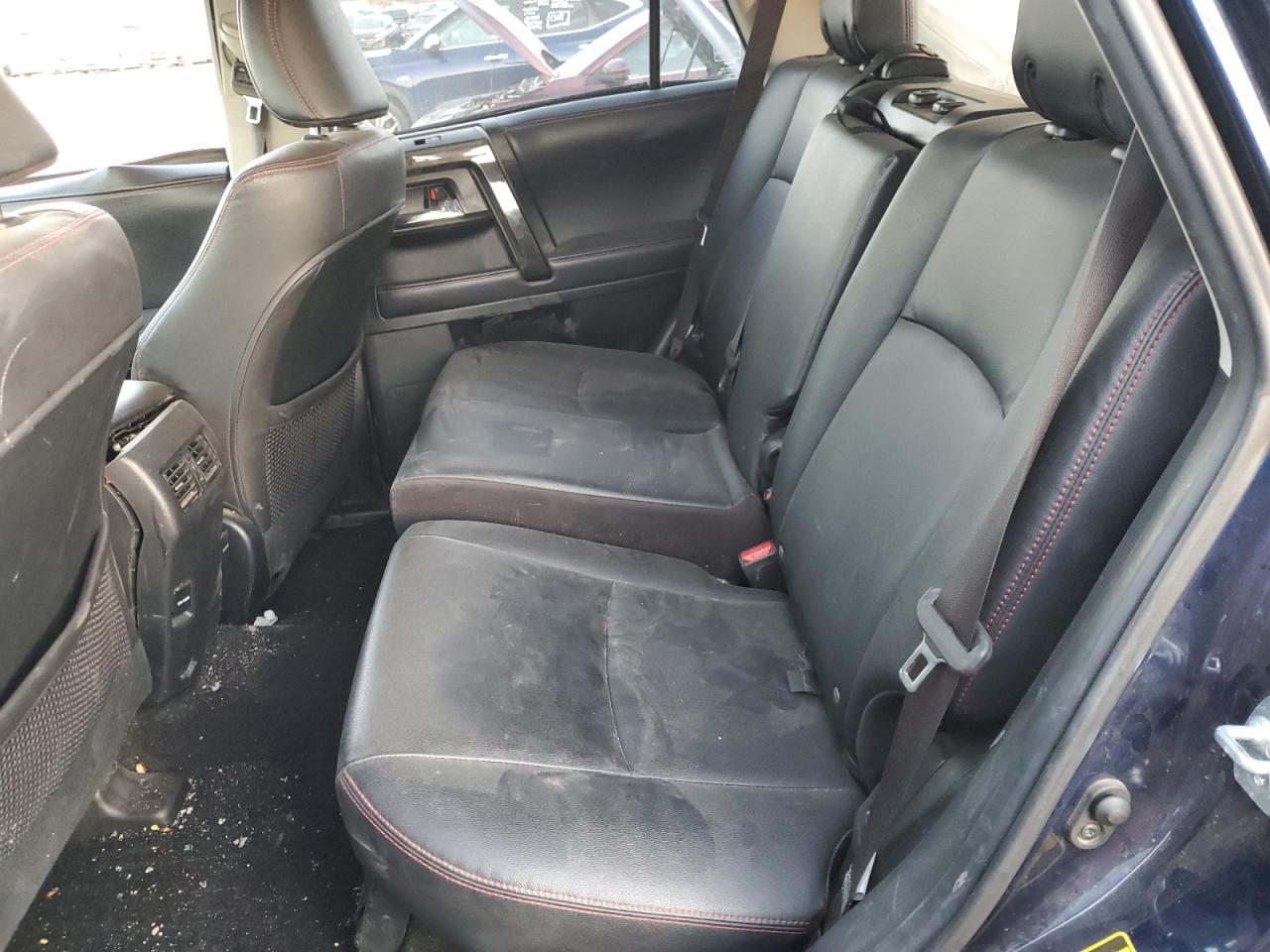 2018 Toyota 4Runner - Image 11
