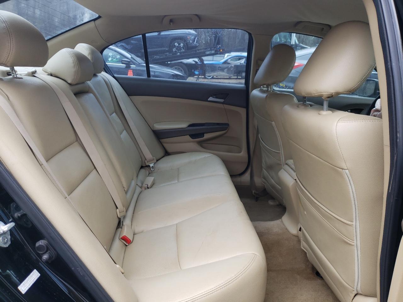 2010 Honda Accord - Image 10