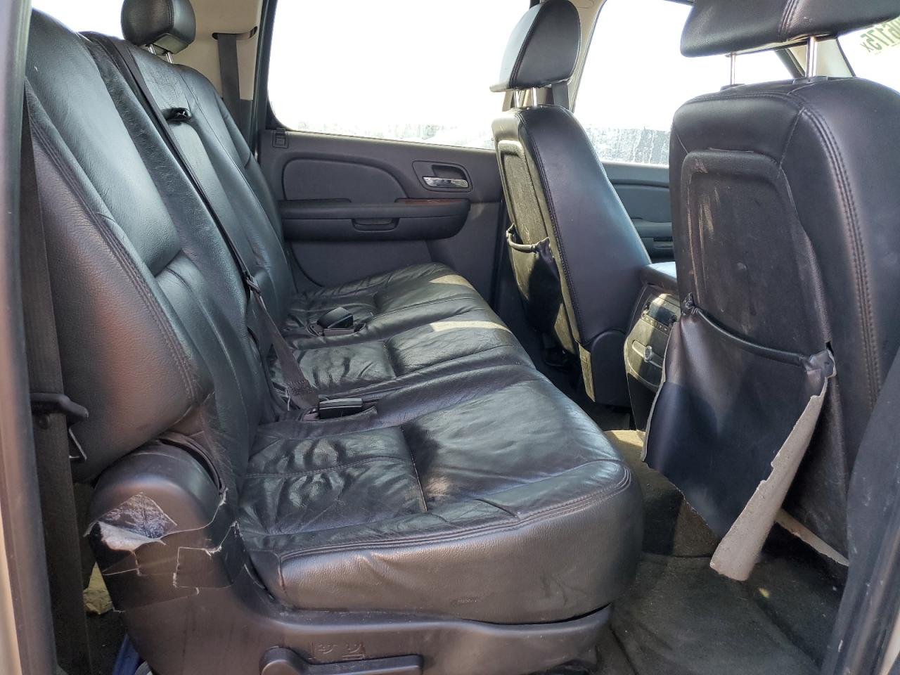 2007 GMC Yukon - Image 11