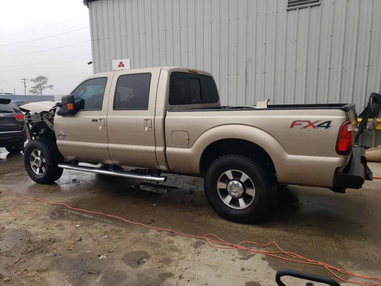 2014 Ford F250 - Image 2
