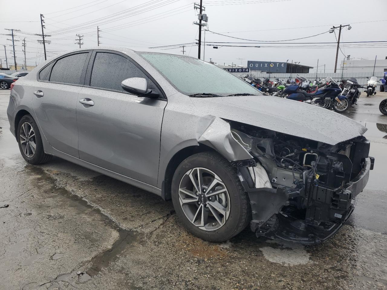 2023 Kia Forte - Image 4