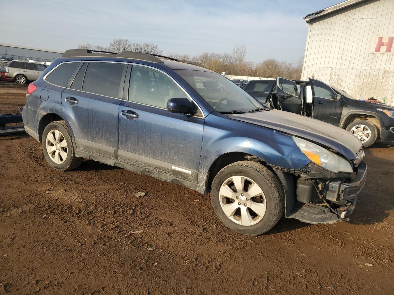 2011 Subaru Outback - Image 4